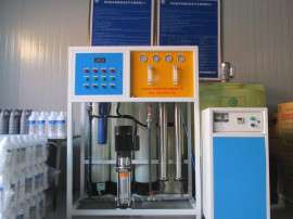 玻璃水设备ZK-C5纯净水制造